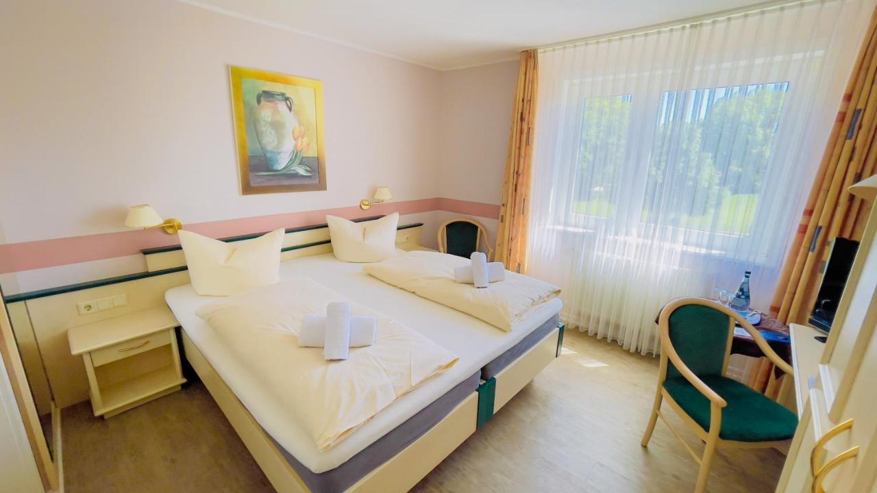 Hotel Schnehagen Bad Fallingbostel Bagian luar foto