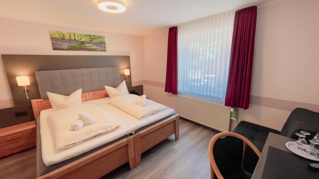 Hotel Schnehagen Bad Fallingbostel Bagian luar foto