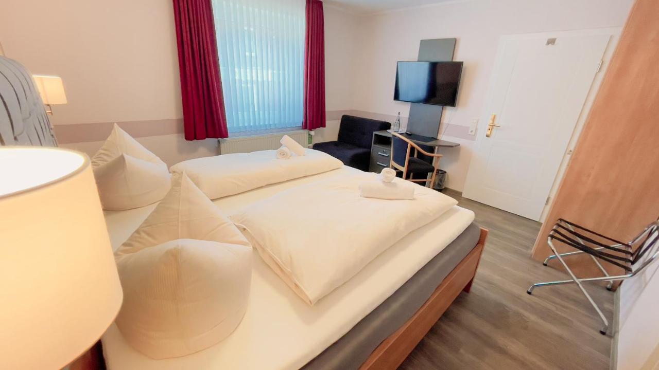 Hotel Schnehagen Bad Fallingbostel Bagian luar foto