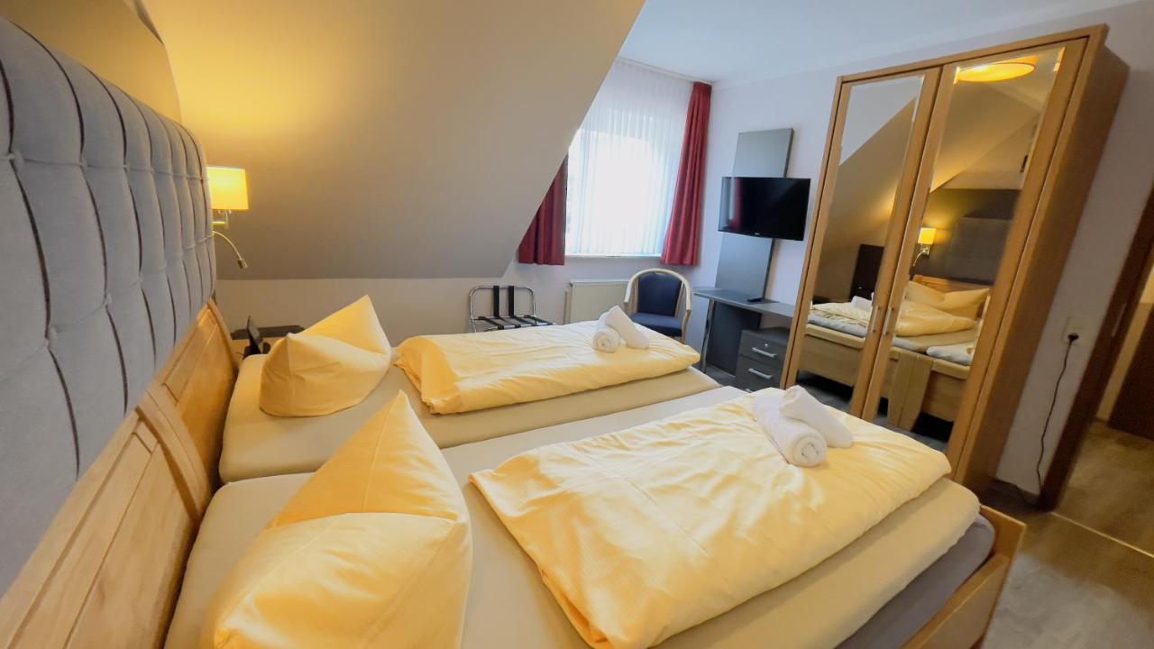 Hotel Schnehagen Bad Fallingbostel Bagian luar foto