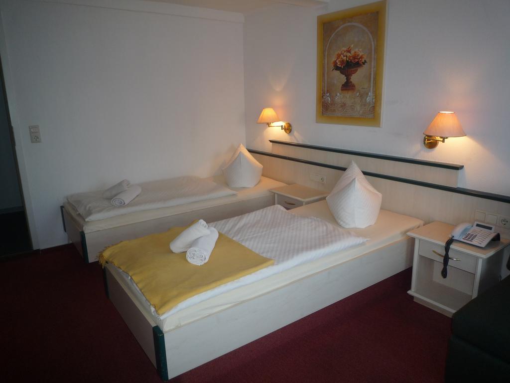 Hotel Schnehagen Bad Fallingbostel Bagian luar foto